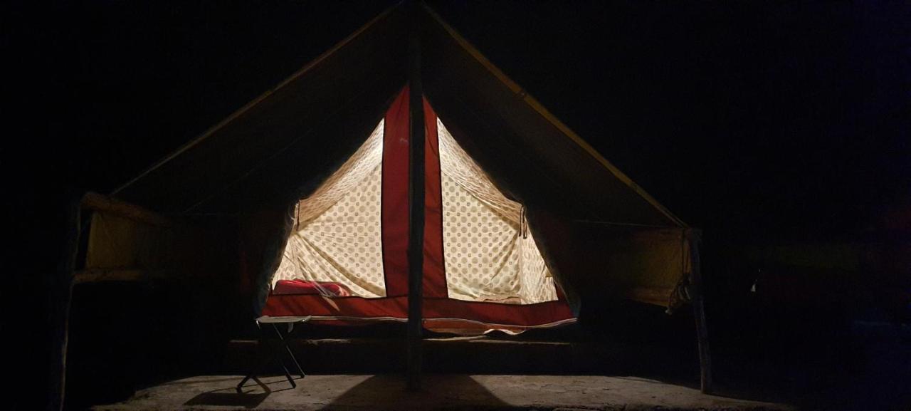 Himtrek Riverside Camps & Hostel Manali Manāli Exterior foto