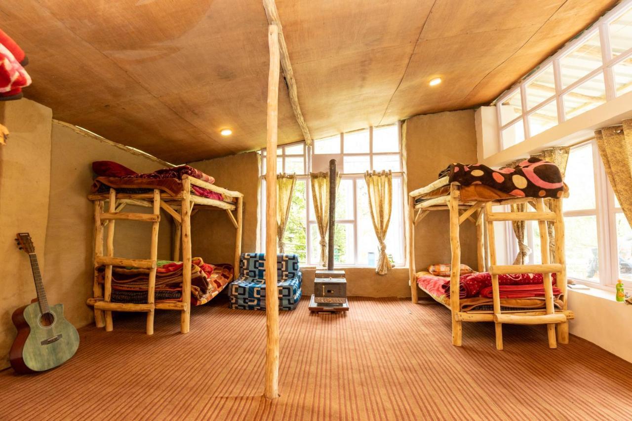 Himtrek Riverside Camps & Hostel Manali Manāli Exterior foto