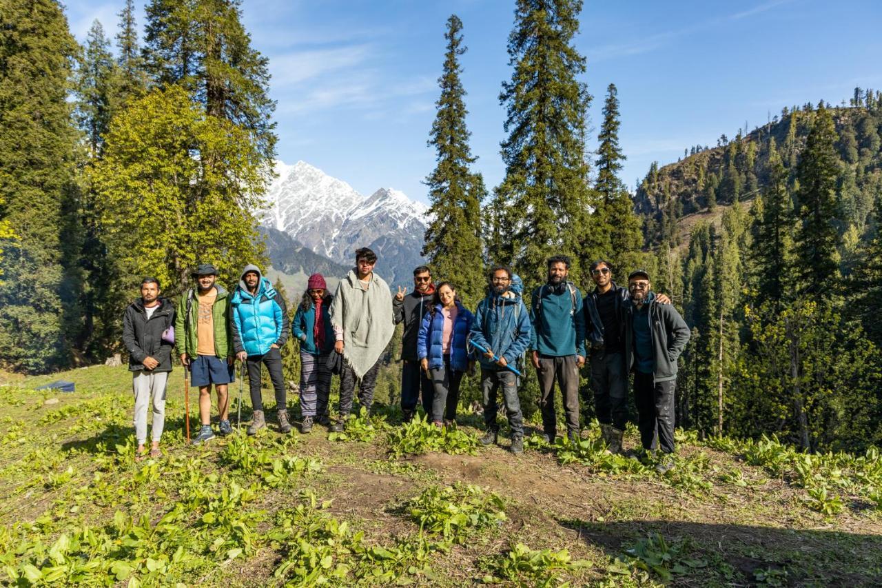 Himtrek Riverside Camps & Hostel Manali Manāli Exterior foto