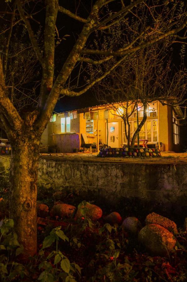 Himtrek Riverside Camps & Hostel Manali Manāli Exterior foto