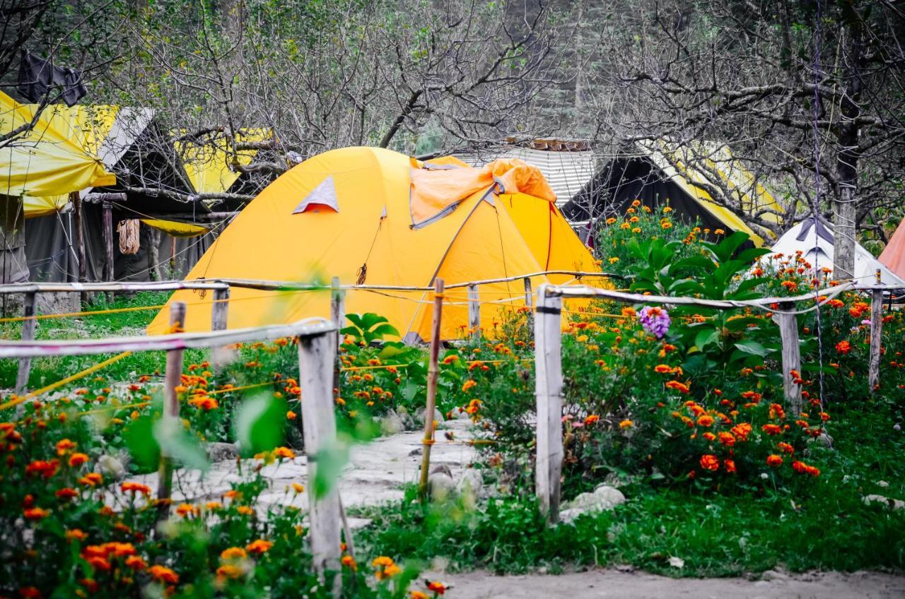 Himtrek Riverside Camps & Hostel Manali Manāli Exterior foto